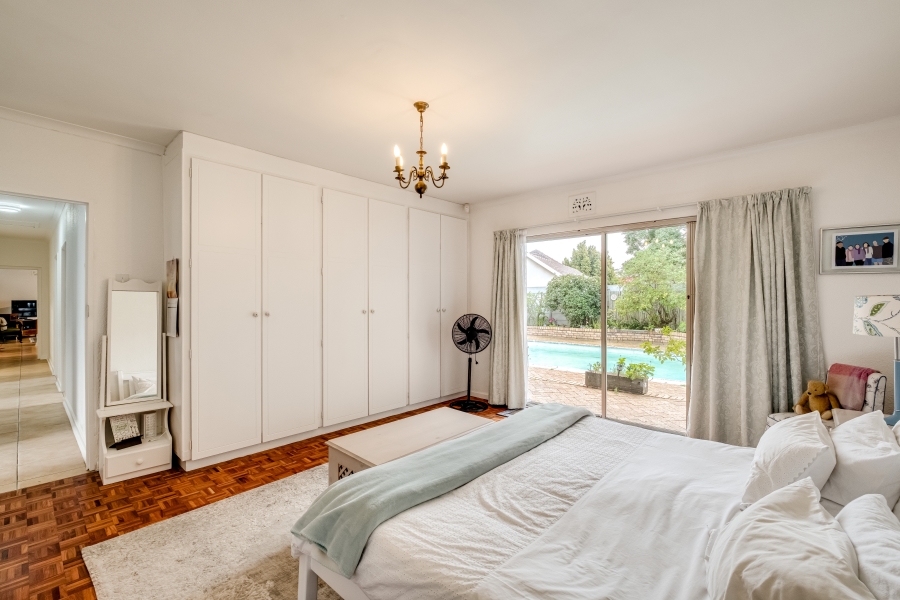 6 Bedroom Property for Sale in Pinelands Western Cape